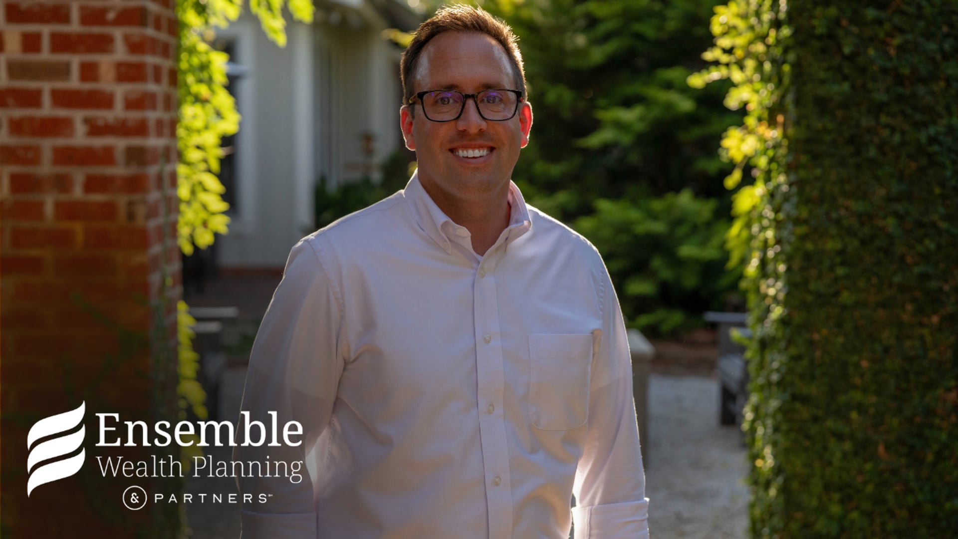 Play the Ensemble Wealth Coastal video with Rob Unger